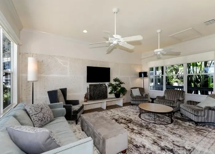 Holiday home Marvelous Seafront Vacation In Indian Rocks Beach, Florida *
