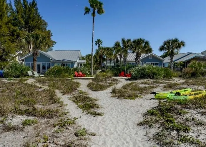 Holiday home Marvelous Seafront Vacation In Indian Rocks Beach, Florida